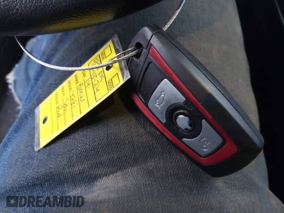 2014 BMW 4 Series 428i xDrive z VIN WBA3N5C58EK197382, wystawiony jako IAAI lot #40925619 z przebiegiem 101 632 mil mil oraz . Historia ofert i sprzedaży dostępna na DreamBid. Obrazek 11.