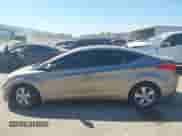 2013 Hyundai Elantra GLS с VIN 5NPDH4AE1DH231994, выставлен на аукционе IAAI как лот 43422067 с пробегом 171 882 миль миль и . История ставок и продаж доступна на DreamBid. Изображение 14.