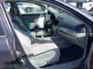 2009 Toyota Camry with VIN 4T1BE46K29U386626, listed as a IAAI auction lot 43491447 with 130,138 mi miles and . Bid and sale history available at DreamBid. Image 5.