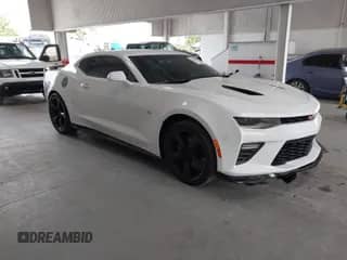 2017 Chevrolet Camaro 2SS с VIN 1G1FH1R70H0149781, выставлен на аукционе IAAI как лот 43242804 с пробегом 113 895 миль миль и . История ставок и продаж доступна на DreamBid. Изображение 1.