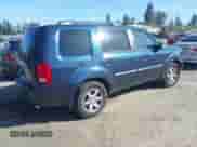 2009 Honda Pilot Touring with VIN 5FNYF489X9B007452, listed as a IAAI auction lot 43262557 with 206,355 mi miles and . Bid and sale history available at DreamBid. Image 4.