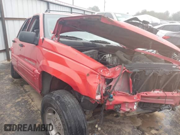 1998 Jeep Grand Cherokee with VIN 1J4FX48S6WC259337, listed as a IAAI auction lot 40831099 with Not provided miles and . Bid and sale history available at DreamBid. Image 1.