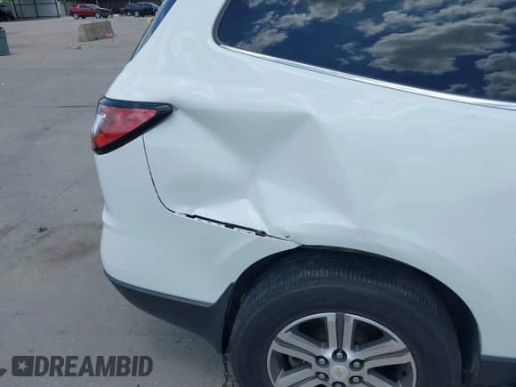 2016 Chevrolet Traverse LT с VIN 1GNKRGKD9GJ299295, выставлен на аукционе IAAI как лот 42824282 с пробегом 71 313 миль миль и . История ставок и продаж доступна на DreamBid. Изображение 18.