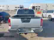 2018 Nissan Frontier SV с VIN 1N6AD0ER2JN744264, выставлен на аукционе IAAI как лот 42806623 с пробегом 102 362 миль миль и . История ставок и продаж доступна на DreamBid. Изображение 16.