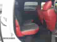 2017 Ram 1500 Rebel z VIN 1C6RR7YT7HS575529, wystawiony jako IAAI lot #42125529 z przebiegiem 110 722 mil mil oraz . Historia ofert i sprzedaży dostępna na DreamBid. Obrazek 8.