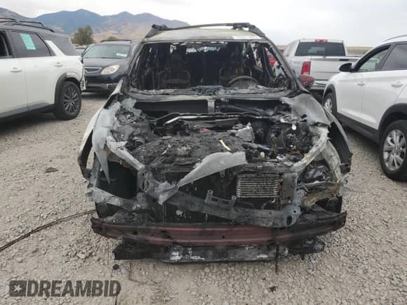 2021 Subaru Ascent Limited with VIN 4S4WMAMD7M3443960, listed as a Copart auction lot 70371485 with Not provided miles and Salvage title. Bid and sale history available at DreamBid. Image 5.