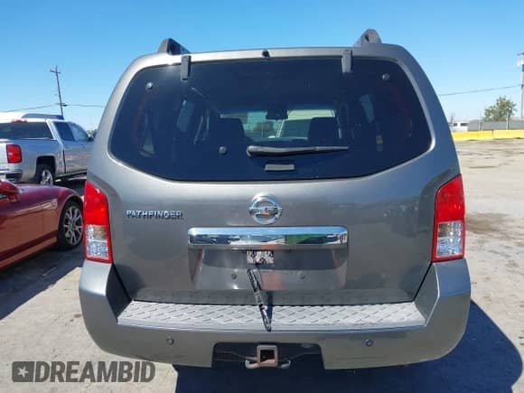 2008 Nissan Pathfinder SE with VIN 5N1AR18B58C648106, listed as a IAAI auction lot 43013042 with 140,702 mi miles and . Bid and sale history available at DreamBid. Image 17.