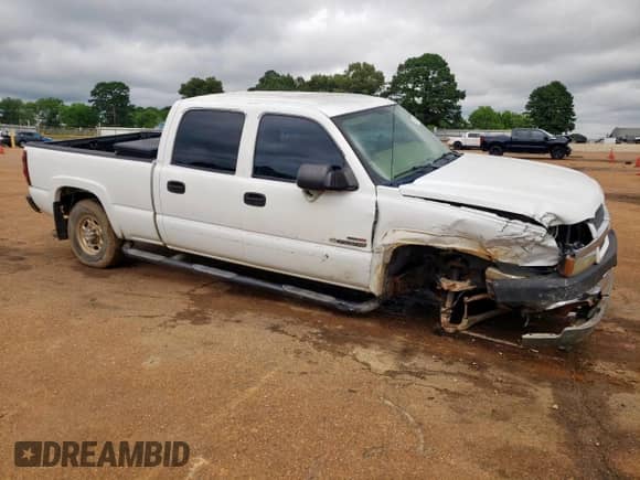2004 Chevrolet Silverado 2500HD LS с VIN 1GCHC23264F234150, выставлен на аукционе Copart как лот 58829665 с пробегом 186 573 миль миль и Списание • Salvage title. История ставок и продаж доступна на DreamBid. Изображение 4.