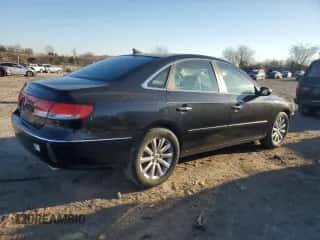 2009 Hyundai Azera Limited с VIN KMHFC46F79A341743, выставлен на аукционе Copart как лот 83299354 с пробегом 98 779 миль миль и Списание • Salvage title. История ставок и продаж доступна на DreamBid. Изображение 3.
