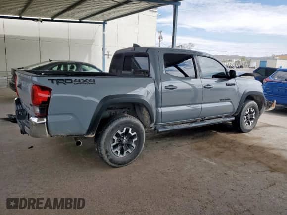 2019 Toyota Tacoma SR with VIN 3TMCZ5ANXKM271710, listed as a Copart auction lot 80954785 with 113,567 mi miles and Salvage title. Bid and sale history available at DreamBid. Image 3.