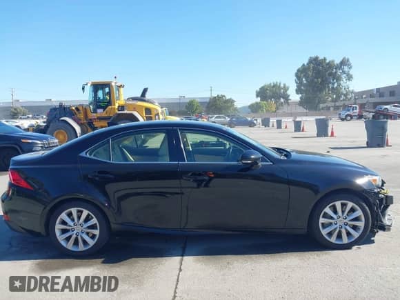 2016 Lexus IS 200t с VIN JTHBA1D23G5017720, выставлен на аукционе IAAI как лот 43318857 с пробегом 112 767 миль миль и . История ставок и продаж доступна на DreamBid. Изображение 14.