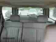 2004 Chevrolet Blazer LS z VIN 1GNDT13X84K162807, wystawiony jako Copart lot #57154205 z przebiegiem 82 732 mil mil oraz Czysty tytuł • Clean title. Historia ofert i sprzedaży dostępna na DreamBid. Obrazek 10.