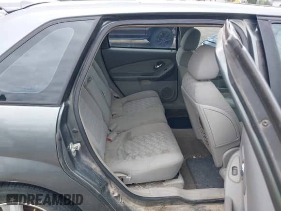 2005 Chevrolet Malibu Maxx LS с VIN 1G1ZT64805F333250, выставлен на аукционе IAAI как лот 42351334 с пробегом 185 278 миль миль и . История ставок и продаж доступна на DreamBid. Изображение 8.