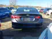 2022 Chevrolet Malibu LT z VIN 1G1ZD5STXNF123432, wystawiony jako IAAI lot #41091332 z przebiegiem 61 388 mil mil oraz . Historia ofert i sprzedaży dostępna na DreamBid. Obrazek 16.