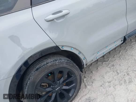 2023 Kia Sorento X-Line SX Prestige with VIN 5XYRKDLF7PG209670, listed as a IAAI auction lot 42383646 with 39,100 mi miles and . Bid and sale history available at DreamBid. Image 17.