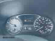 2015 Nissan Pathfinder SL с VIN 5N1AR2MNXFC617601, выставлен на аукционе IAAI как лот 42335005 с пробегом 121 903 миль миль и . История ставок и продаж доступна на DreamBid. Изображение 7.