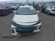 2018 Toyota Prius Plus z VIN JTDKARFP9J3095575, wystawiony jako IAAI lot #42408526 z przebiegiem 166 914 mil mil oraz . Historia ofert i sprzedaży dostępna na DreamBid. Obrazek 12.