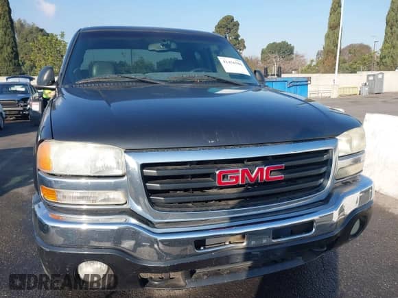 2003 GMC Sierra 1500 SLE с VIN 2GTEC19T631218369, выставлен на аукционе IAAI как лот 41456586 с пробегом 175 900 миль миль и . История ставок и продаж доступна на DreamBid. Изображение 6.