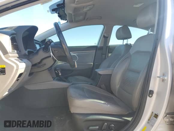 2017 Hyundai Elantra SE with VIN KMHD84LF4HU074233, listed as a Copart auction lot 89522655 with 189,373 mi miles and Clean title. Bid and sale history available at DreamBid. Image 7.