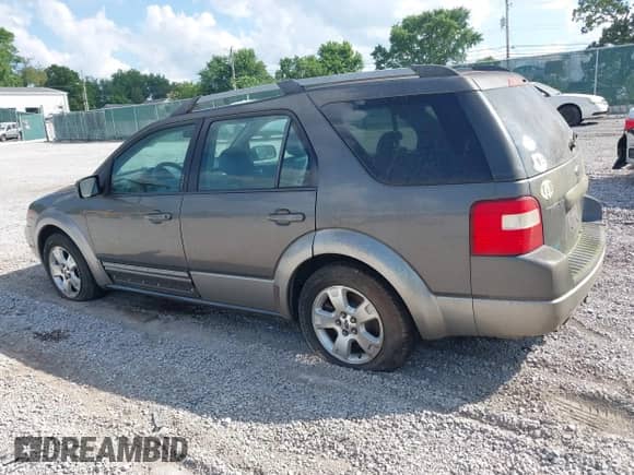 2005 Ford Freestyle SEL с VIN 1FMZK02115GA36412, выставлен на аукционе IAAI как лот 42713113 с пробегом Не указан миль и . История ставок и продаж доступна на DreamBid. Изображение 3.