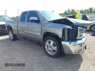 2012 Chevrolet Silverado 1500 LT with VIN 1GCRCSE0XCZ229398, listed as a IAAI auction lot 43025996 with 283,398 mi miles and . Bid and sale history available at DreamBid. Image 1.
