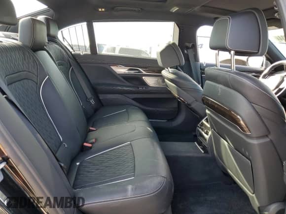 2021 BMW 7 Series with VIN WBA7U2C19MCF62731, listed as a Copart auction lot 86985934 with 21,243 mi miles and Clean title. Bid and sale history available at DreamBid. Image 10.