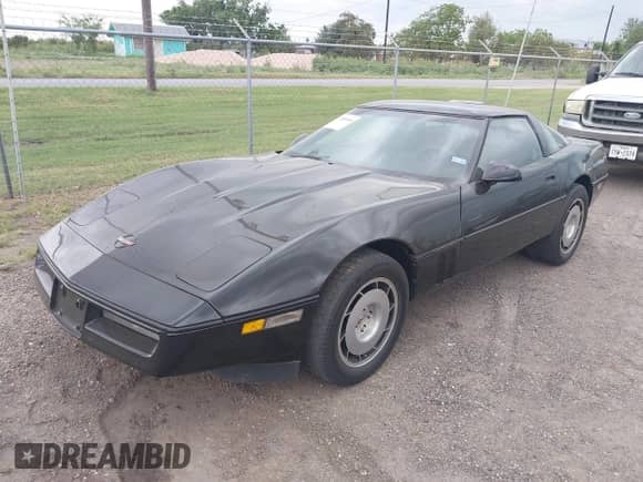 1985 Chevrolet Corvette с VIN 1G1YY0784F5138524, выставлен на аукционе IAAI как лот 42506446 с пробегом 262 602 миль миль и . История ставок и продаж доступна на DreamBid. Изображение 2.
