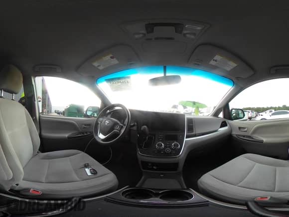 2017 Toyota Sienna LE Auto Access Seat с VIN 5TDKZ3DC4HS879967, выставлен на аукционе IAAI как лот 42680163 с пробегом 136 047 миль миль и . История ставок и продаж доступна на DreamBid. Изображение 18.