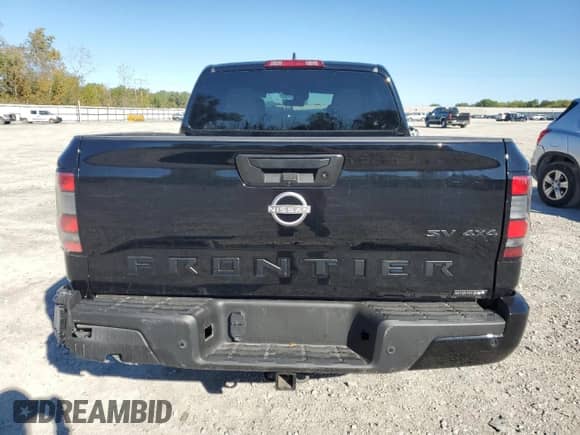 2024 Nissan Frontier Pro-4X z VIN 1N6ED1EKXRN623648, wystawiony jako Copart lot #84794185 z przebiegiem Nie podano mil oraz Nie do naprawy • Non repairable. Historia ofert i sprzedaży dostępna na DreamBid. Obrazek 6.