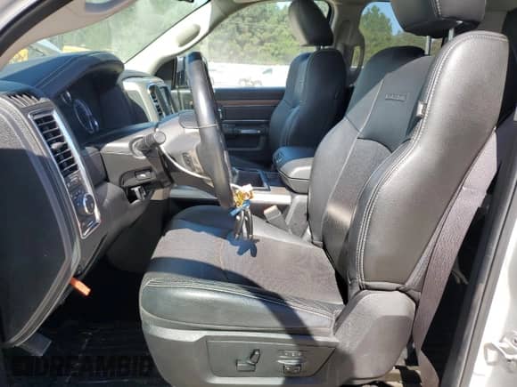 2014 Ram 1500 Laramie с VIN 1C6RR7JT1ES266497, выставлен на аукционе Copart как лот 84878445 с пробегом 95 194 миль миль и Списание • Salvage title. История ставок и продаж доступна на DreamBid. Изображение 7.