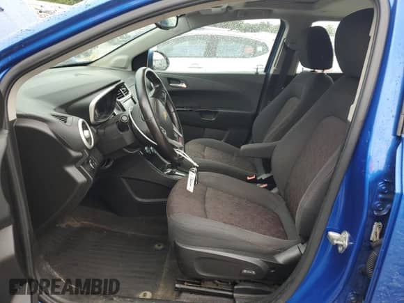 2017 Chevrolet Sonic LT с VIN 1G1JD6SB4H4102201, выставлен на аукционе Copart как лот 63429545 с пробегом 86 184 миль миль и Списание • Salvage title. История ставок и продаж доступна на DreamBid. Изображение 7.