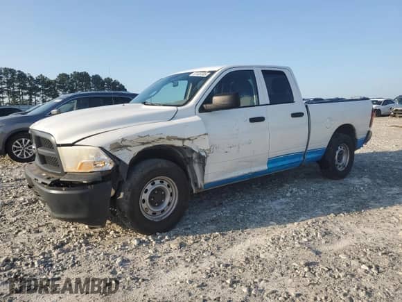 2012 Ram 1500 Tradesman z VIN 1C6RD6FP7CS175218, wystawiony jako Copart lot #57409305 z przebiegiem 303 140 mil mil oraz Szkoda całkowita • Salvage title. Historia ofert i sprzedaży dostępna na DreamBid. Obrazek 1.