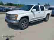 2009 Chevrolet Colorado 2LT with VIN 1GCDT13E098123916, listed as a IAAI auction lot 42491224 with 224,932 mi miles and . Bid and sale history available at DreamBid. Image 2.