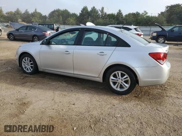 2015 Chevrolet Cruze LS с VIN 1G1PA5SH1F7266485, выставлен на аукционе Copart как лот 71876735 с пробегом 113 615 миль миль и Списание • Salvage title. История ставок и продаж доступна на DreamBid. Изображение 2.