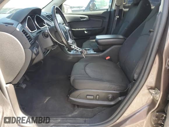 2009 Chevrolet Traverse 2LT with VIN 1GNER23D29S171217, listed as a Copart auction lot 86683965 with 133,340 mi miles and Salvage title. Bid and sale history available at DreamBid. Image 7.