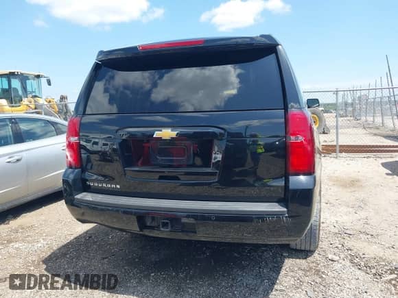 2019 Chevrolet Suburban LT z VIN 1GNSCHKC9KR386770, wystawiony jako IAAI lot #42509089 z przebiegiem 104 678 mil mil oraz . Historia ofert i sprzedaży dostępna na DreamBid. Obrazek 16.