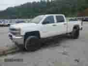 2015 Chevrolet Silverado 2500HD Work Truck z VIN 1GC1KUE86FF607840, wystawiony jako Copart lot #67075855 z przebiegiem 169 607 mil mil oraz Szkoda całkowita • Salvage title. Historia ofert i sprzedaży dostępna na DreamBid. Obrazek 1.