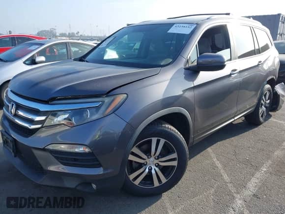 2017 Honda Pilot EX с VIN 5FNYF5H32HB030661, выставлен на аукционе IAAI как лот 43238152 с пробегом 105 984 миль миль и . История ставок и продаж доступна на DreamBid. Изображение 18.