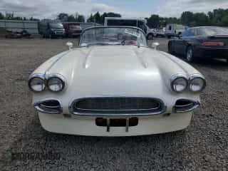1960 Chevrolet Corvette с VIN 008675106432, выставлен на аукционе Copart как лот 59592115 с пробегом 39 794 миль миль и Списание • Salvage title. История ставок и продаж доступна на DreamBid. Изображение 5.