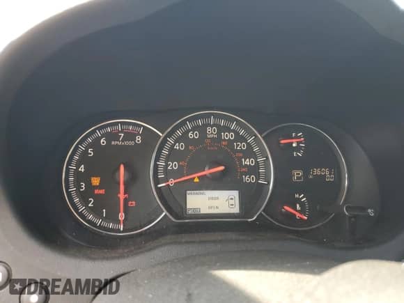 2013 Nissan Maxima SV with VIN 1N4AA5AP0DC818526, listed as a Copart auction lot 82136835 with 136,061 mi miles and Salvage title. Bid and sale history available at DreamBid. Image 9.