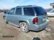 2006 Chevrolet TrailBlazer LT z VIN 1GNDT13S462316677, wystawiony jako IAAI lot #41922730 z przebiegiem 153 626 mil mil oraz . Historia ofert i sprzedaży dostępna na DreamBid. Obrazek 3.