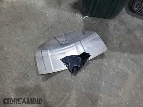 2016 Chevrolet Colorado 4WD LT с VIN 1GCGTCE36G1122750, выставлен на аукционе Copart как лот 68390135 с пробегом 85 479 миль миль и Списание • Salvage title. История ставок и продаж доступна на DreamBid. Изображение 12.