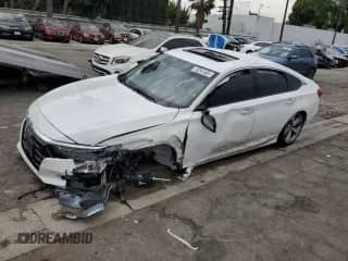 2019 Honda Accord Touring with VIN 1HGCV2F97KA028487, listed as a Copart auction lot 55420915 with 69,448 mi miles and Clean title. Bid and sale history available at DreamBid. Image 1.