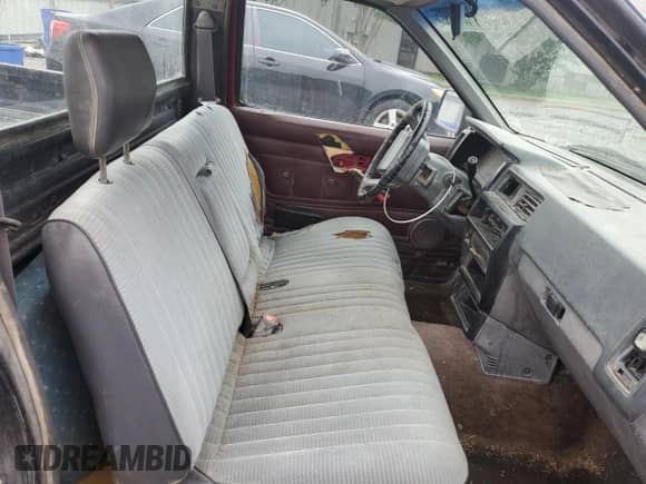 1993 Nissan Frontier с VIN 1N6SD11S8PC347598, выставлен на аукционе Copart как лот 55698925 с пробегом 167 131 миль миль и Списание • Salvage title. История ставок и продаж доступна на DreamBid. Изображение 10.