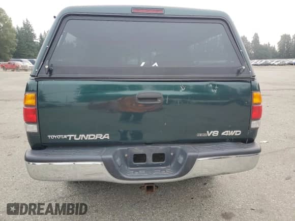 2001 Toyota Tundra Limited z VIN 5TBBT48171S143054, wystawiony jako Copart lot #71740305 z przebiegiem 121 330 mil mil oraz Czysty tytuł • Clean title. Historia ofert i sprzedaży dostępna na DreamBid. Obrazek 6.