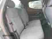 2024 Hyundai Santa Cruz SEL с VIN 5NTJB4DE6RH124996, выставлен на аукционе Copart как лот 80224505 с пробегом 18 897 миль миль и Списание • Salvage title. История ставок и продаж доступна на DreamBid. Изображение 10.