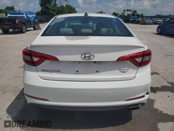 2016 Hyundai Sonata SE с VIN 5NPE24AF7GH420104, выставлен на аукционе Copart как лот 62540805 с пробегом 204 544 миль миль и Списание • Salvage title. История ставок и продаж доступна на DreamBid. Изображение 6.