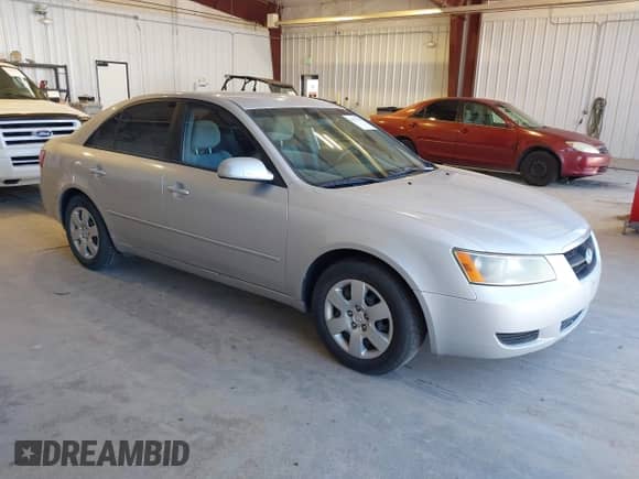 2007 Hyundai Sonata GLS с VIN 5NPET46C17H269742, выставлен на аукционе IAAI как лот 43277303 с пробегом 203 224 миль миль и . История ставок и продаж доступна на DreamBid. Изображение 1.