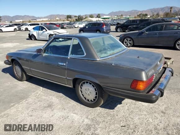 1983 Mercedes-Benz 380 с VIN WDBBA4SA7DB021502, выставлен на аукционе Copart как лот 80569104 с пробегом 193 850 миль миль и Чистый • Clean title. История ставок и продаж доступна на DreamBid. Изображение 2.