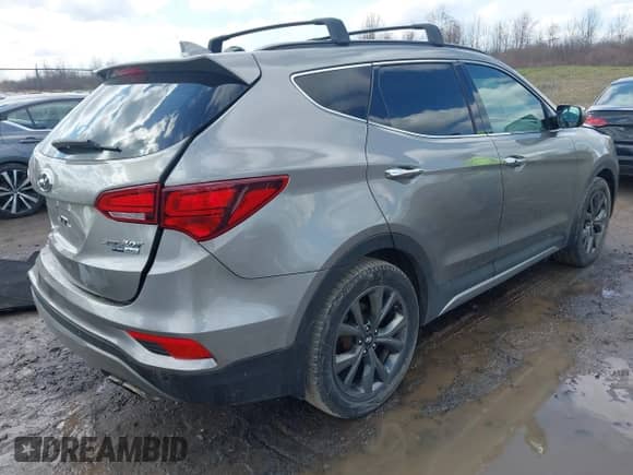 2018 Hyundai Santa Fe Ultimate с VIN 5XYZWDLA9JG518332, выставлен на аукционе IAAI как лот 42000555 с пробегом 104 783 миль миль и . История ставок и продаж доступна на DreamBid. Изображение 4.